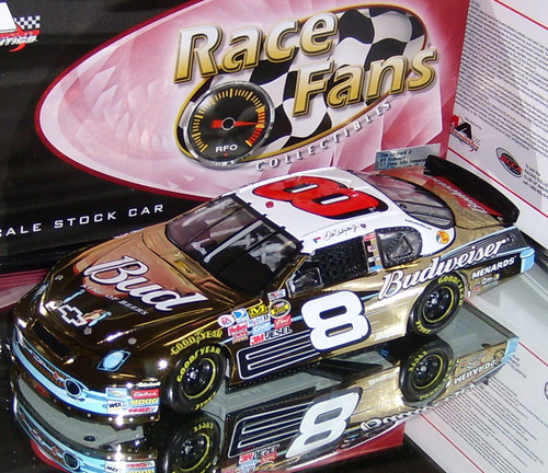 ＆【A0118】激レア 2007 デイル・アーンハートJR #8 レーシングカー NASCAR Diecast Review: 2007 Dale Earnhardt Jr Stars & Stripes 1/24