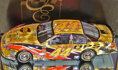 DALE JARRETT 2007 KENTUCKY DERBY 1/24 MOTORSPORTS AUTHENTICS