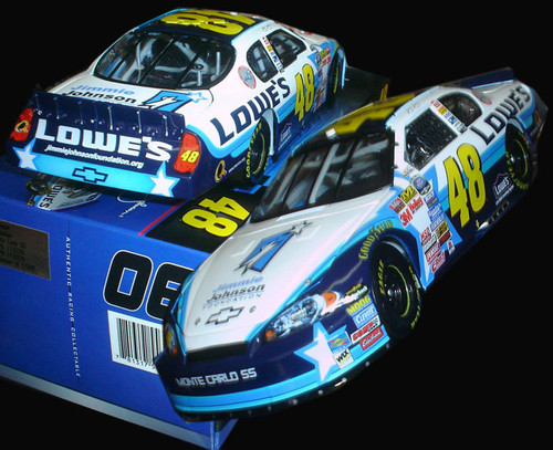 絶版 Revell 1/24 Lowe’s モンテカルロ ジミー・ジョンソン NASCAR JIMMIE JOHNSON LOWE'S 2004 CHEVROLET MONTE CARLO