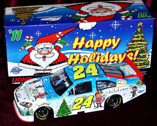 JEFF GORDON 2008 HOLIDAY CAR BY SAM BASS 1/24 ACTION (SLIGHTLY