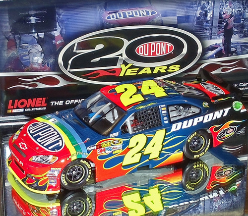JEFF GORDON 2002 200 YEARS OF DUPONT CLEAR CAR 1/24 ACTION