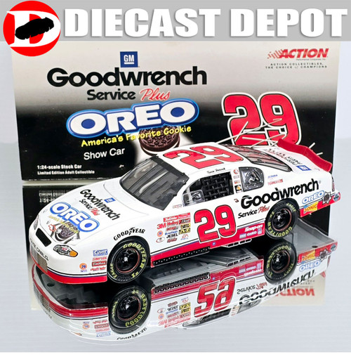 KEVIN HARVICK 2001 ROOKIE OF THE YEAR & BUSCH SERIES CHAMP 2 CAR