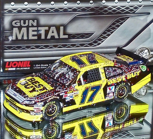 MATT KENSETH 2012 DAYTONA 500 COLOR CHROME 1/24 ACTION