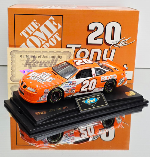 TONY STEWART 1999 HOME DEPOT ROOKIE CAR 1/24 REVELL DIECAST