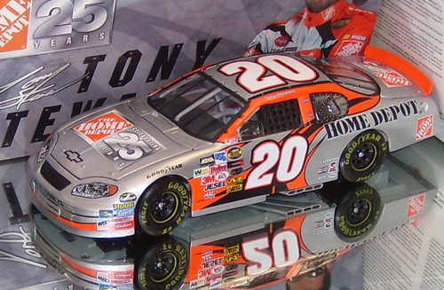TONY STEWART 2005 #33 JAMES DEAN 50TH ANNIVERSARY 1/24 ACTION