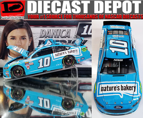 DANICA PATRICK 2017 ASPEN DENTAL 1/24 ACTION