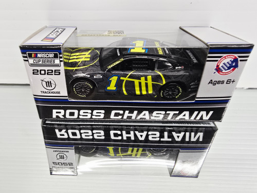 ROSS CHASTAIN 2025 TRACKHOUSE 1/64 ARC DIECAST