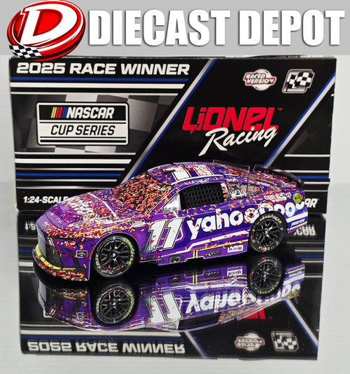 DENNY HAMLIN 2025 MICHIGAN WIN RACED VERSION YAHOO! 1/24 ARC DIECAST