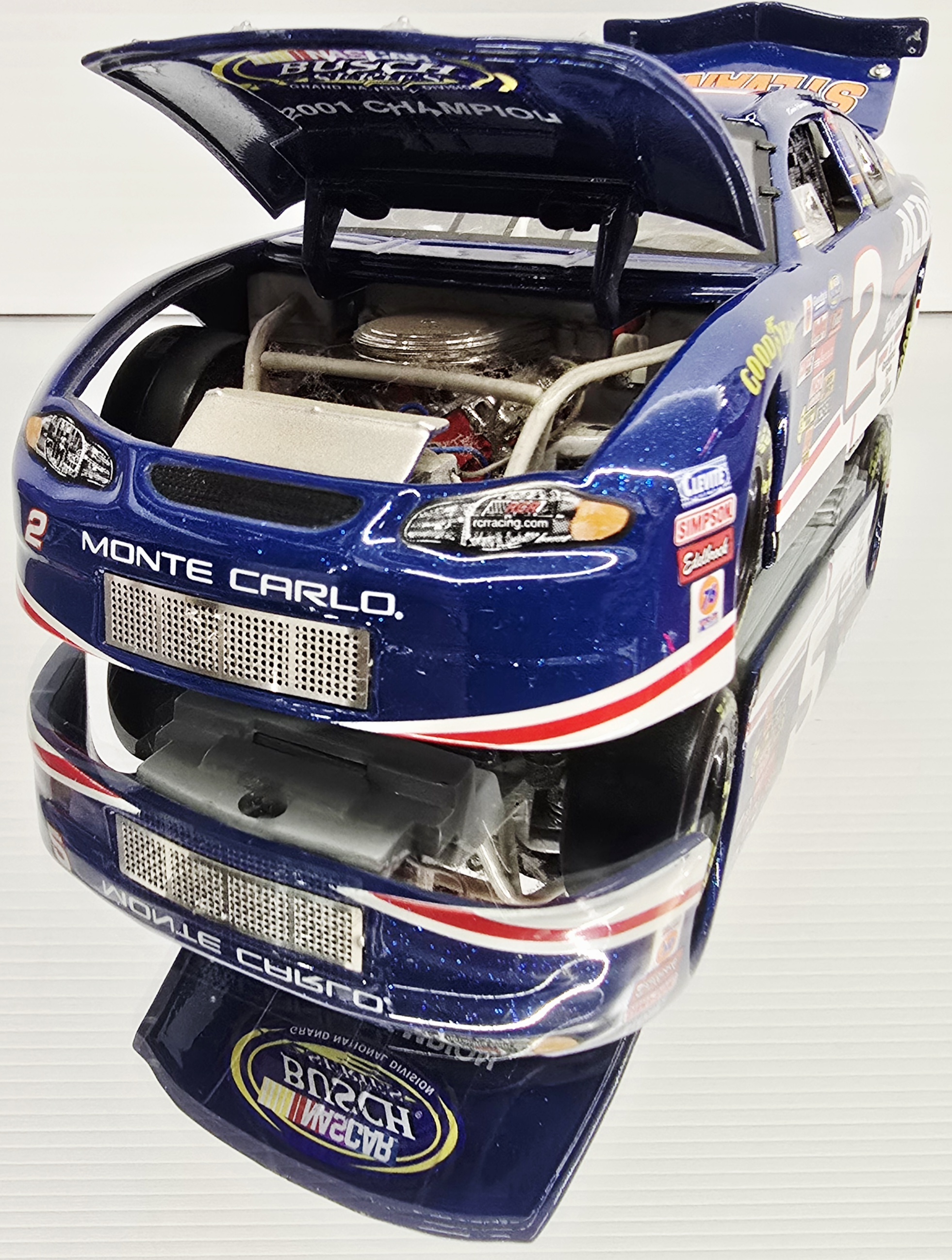 KEVIN HARVICK 2001 AC DELCO BUSCH CHAMPION 1/24 ACTION DIECAST