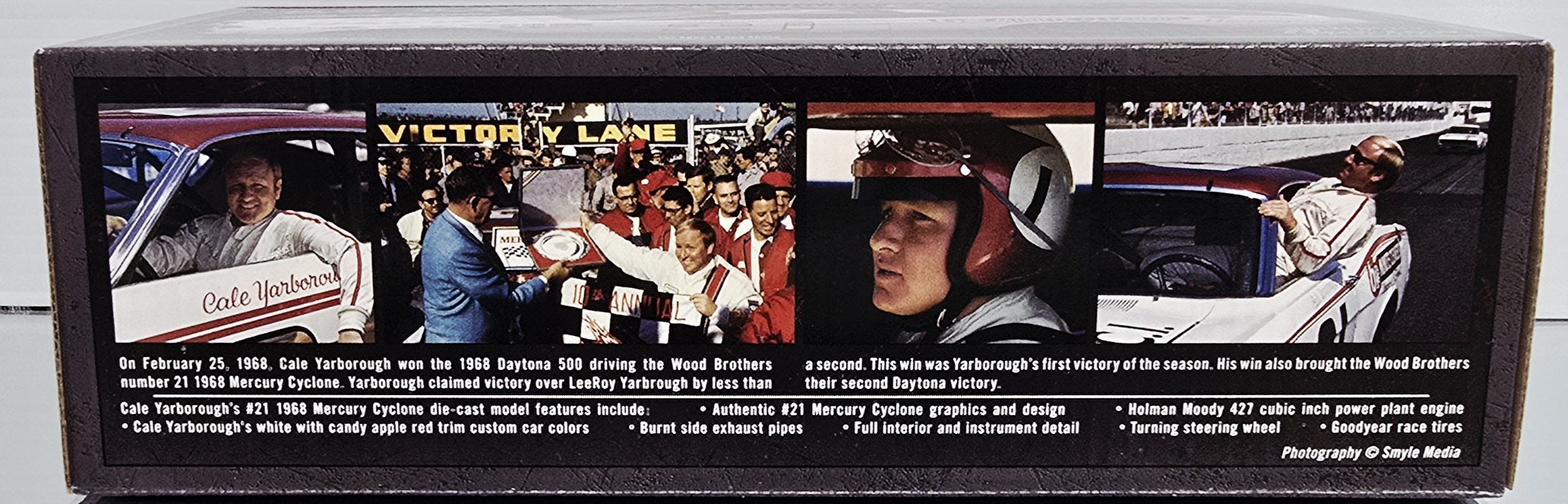 CALE YARBOROUGH 1968 MERCURY CYCLONE 1/24 UNIVERSITY OF RACING