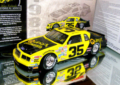 ALAN KULWICKI 1986 ROOKIE QUINCYS STEAK HOUSE THUNDERBIRD 1/24 ACTION