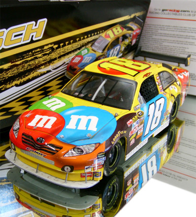 m&m.s BASS BOAT 1/24 NASCAR 公式商品 KYLE BUSCH 2021 M&M's ICE CREAM XFINITY SERIES ROAD AMERICA