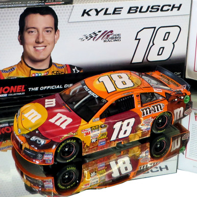 KYLE BUSCH 2013 M&M'S HALLOWEEN SPECIAL 1/24 ACTION
