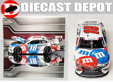 KYLE BUSCH 2021 M&M'S RED, WHITE, & BLUE #18 TOYOTA 1/24