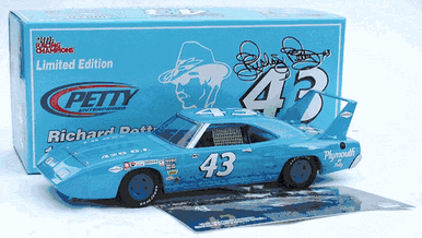 RICHARD PETTY 1970 SUPERBIRD 1/24 RC2