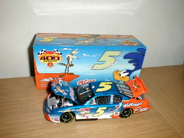 Action Nascar 2002 MONTE CARLO CHEVROLET JEFF GORDON Dupont