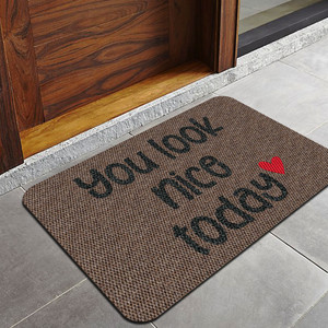 TAPETE DECORATIVO ELITEMAT DISEÑO YOU LOOK NICE NATURAL BEIGE DE 0.70 X 0.50 MTS TAPETE DECORATIVO ELITEMAT DISEÑO YOU LOOK NICE NATURAL BEIGE DE 0.70 X 0.50 MTS
