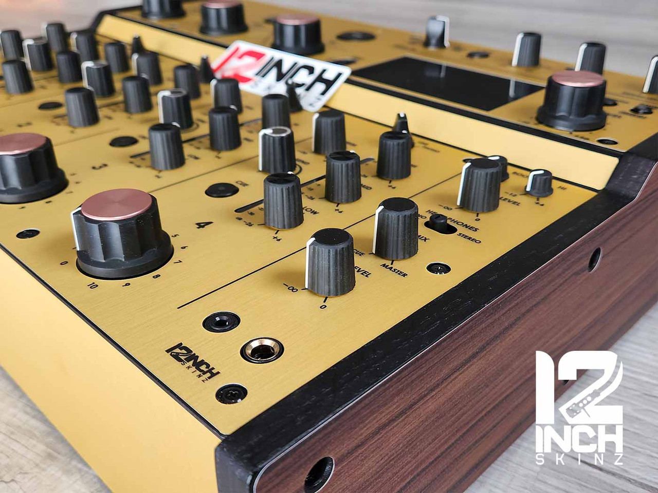 agotaページ AlphaTheta Euphonia Side Panel Skinz - Woodgrain - 12inchSkinz