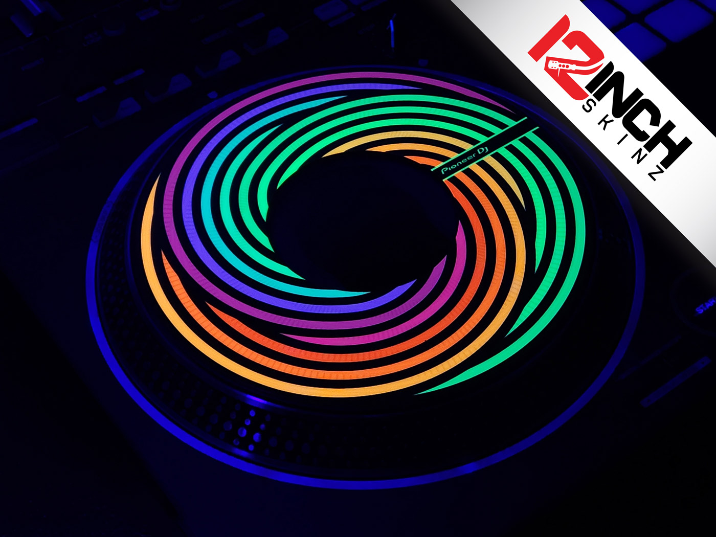 pioneer-rev7-platter-spin4-black.jpg