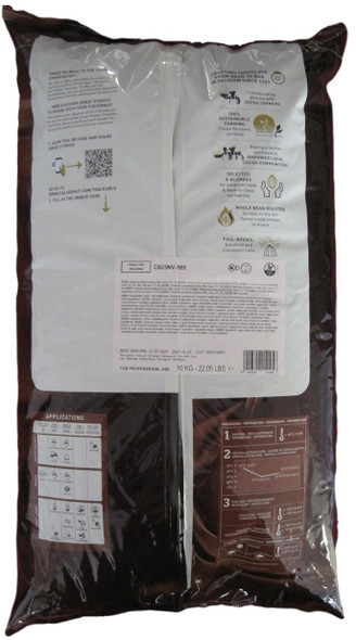 'C823' 31.7% Milk Chocolate Callets - 22 Lbs