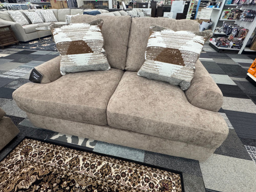 Jayne Park Loveseat