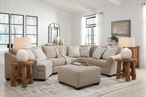 Brogan Bay 3-Piece Sectional with LAF Cuddler