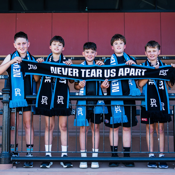 Port Adelaide Never Tear Us Apart Scarf - Black