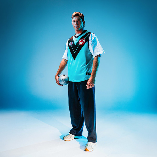 PA Macron 2026 Gather Round Guernsey - Adult