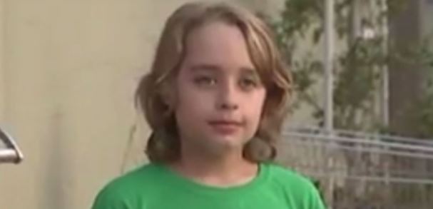 Third grader uses CPR to save unconscious mom