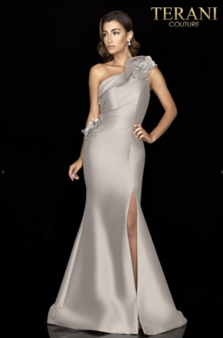 Terani Couture #2011E2427