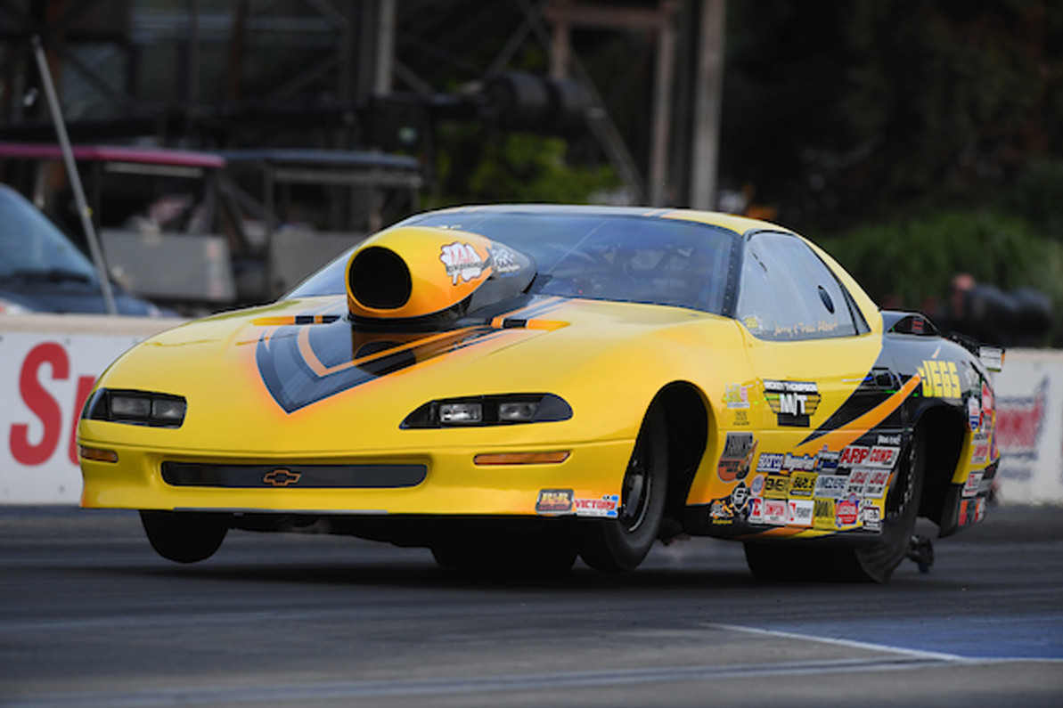 Top Sportsman Racer Jerry Albert Finding the Zone as Second Half Comes Into View in his RJ Race Car!