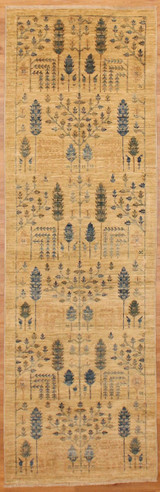 Traditional Tree design runner 2'10 X 9' 