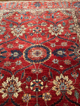 Red Overall design 8'2 x 9'9 rug