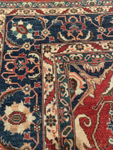 Overall traditional design carpet 7'10 x 10'