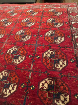 Turkmen design Carpet 7'11 x 10'