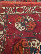 Turkmen design Carpet 7'11 x 10'