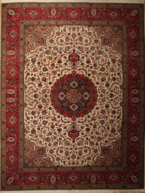 Traditional 10' x 13'2 Persian Tabriz Rug 