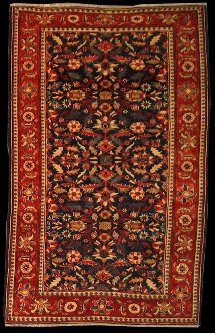Traditional Hand Woven Overall Traditional design Rug 4' X 6'4 