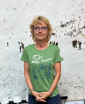 Backcountry t-shirt, laides small