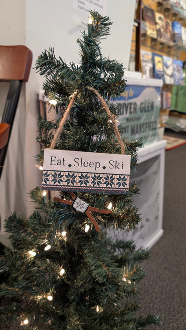 Eat. Sleep. Ski.