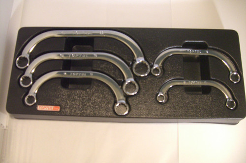 poor quality picture, but wanted to show a little of the chrome finish.