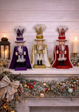 King & Soldier Nutcrackers