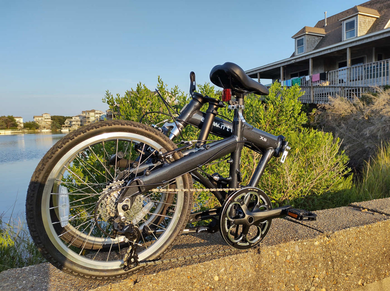 XS: Front Suspension 10sp Commuter Folding Bike