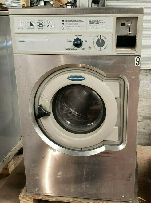 Wascomat W-Series Coin operated Washing machine Wascomat Electrolux MODEL: W620 SERIAL NO : 00520/0073880