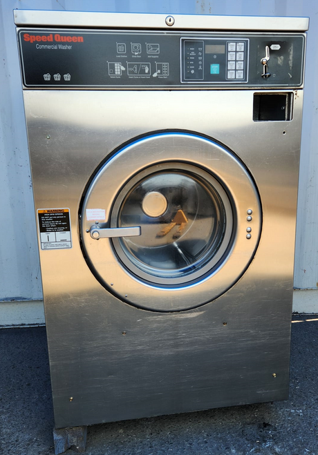 SPEED QUEEN 30LBS COIN OPERATED FRONT LOAD WASHER MODEL SC30BC2OU60001 SERIAL NO 3110347767 REFURBISHED