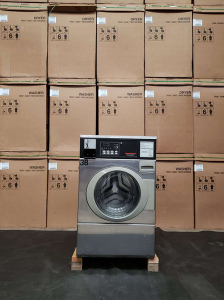 SPEED QUEEN VENDED FRONT LOAD WASHER HORIZON LINE , MODEL : SFNLCFSP111TN01 , SERIAL : 1002010583