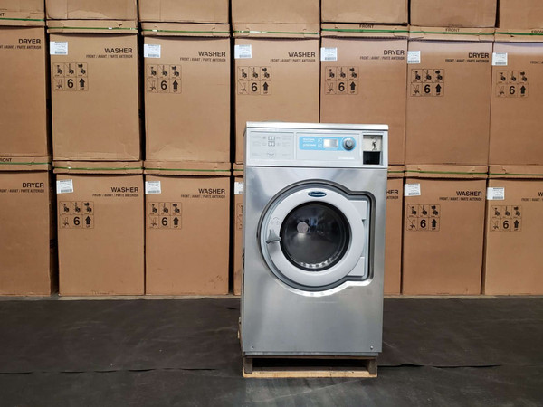 Wascomat W-Series Coin operated Washing machine Wascomat Electrolux MODEL: W630CC SERIAL NO : 00521/0410199