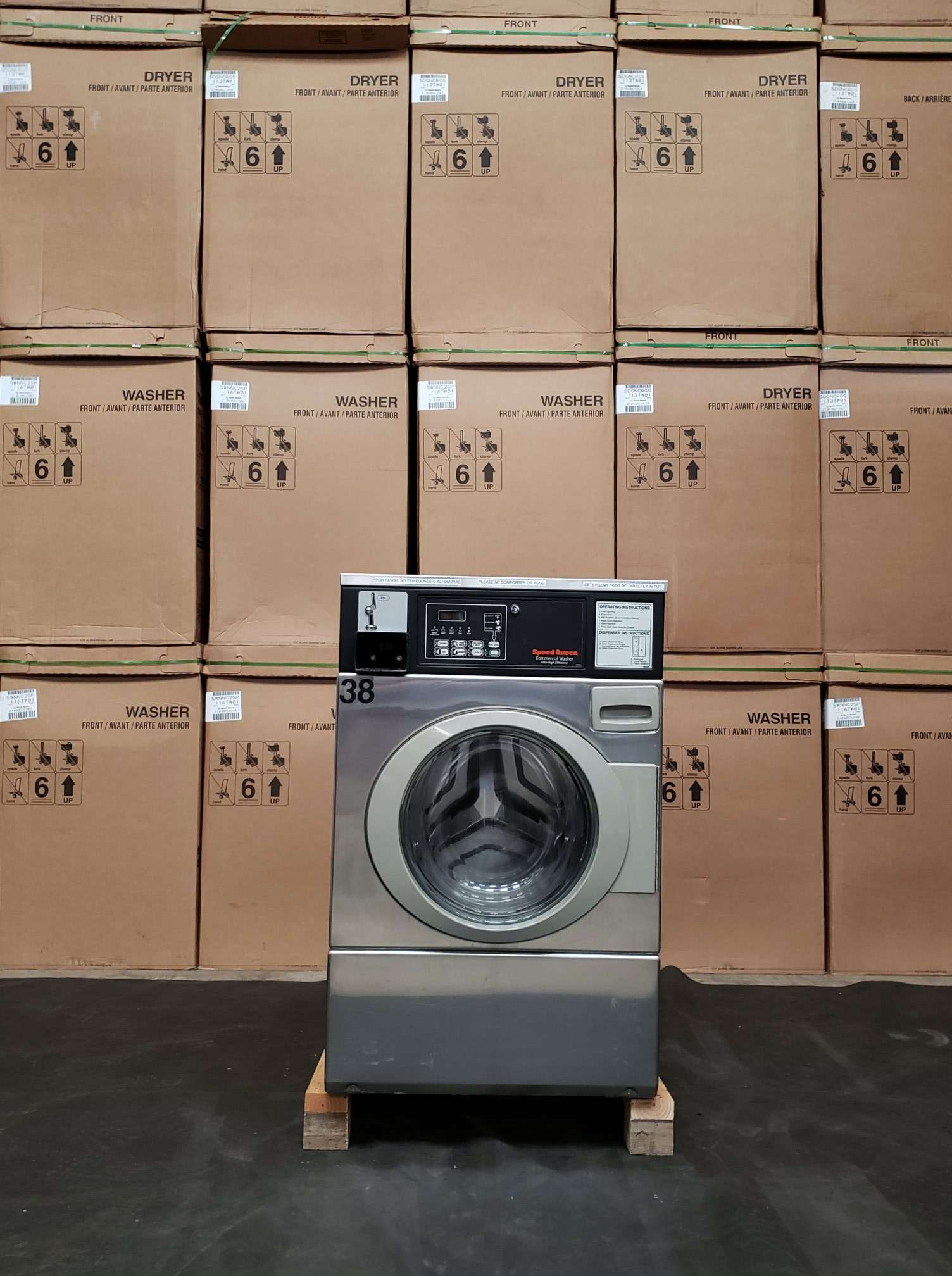 SPEED QUEEN COIN OPERATED FRONT LOAD WASHER HORIZON LINE , MODEL