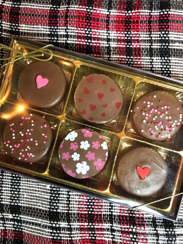 6 Chocolate Covered Oreos