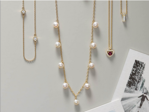 (NEW) BELLA COUTURE BERKIN 9 MM Natural Cultured Pearl 14K Yellow Gold Dangle Drop Pendant Necklace (18" Length)